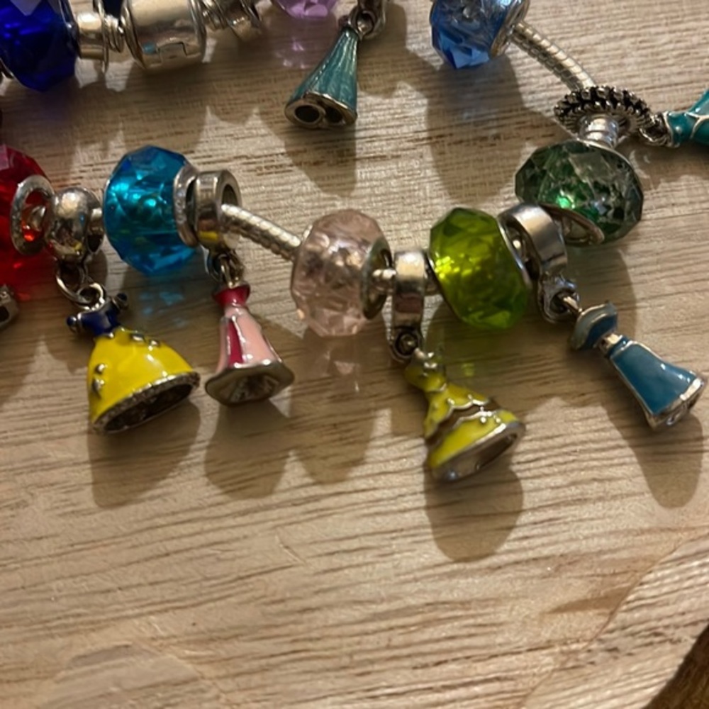 Disney Princess Charm bracelets - Picture 3 of 7